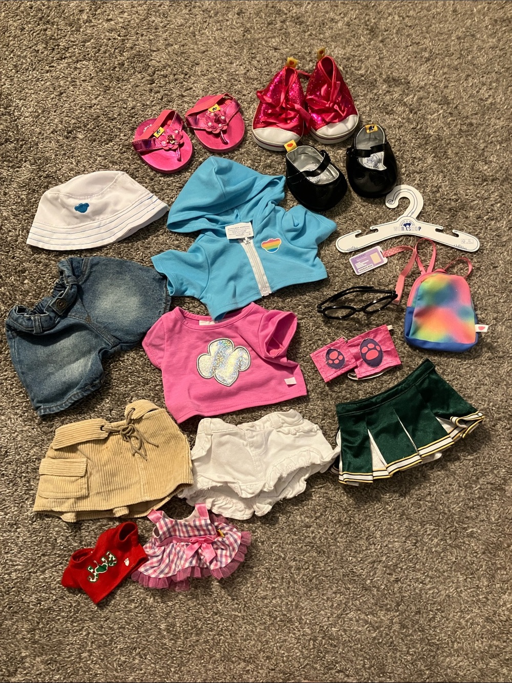 Build-A-Bear Clothing and Accessories Set